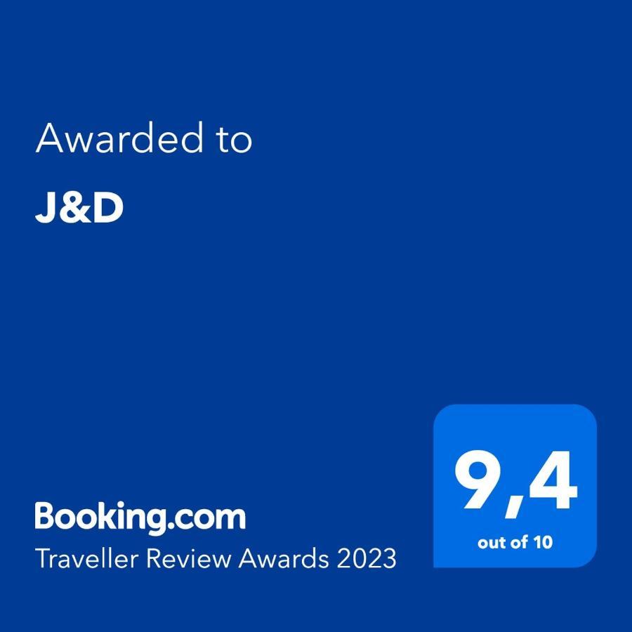 J&D Lejlighed Dobropoljana Eksteriør billede